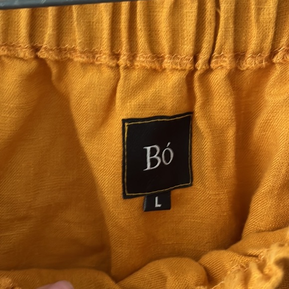 Linen crop long sleeved Bo top- Large - Picture 2 of 2